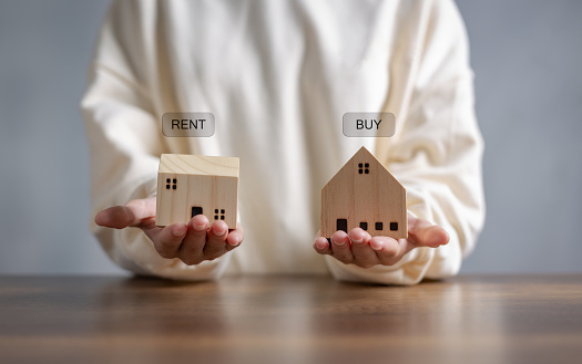 buying vs renting a house
